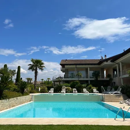 アパート Casa Della Regina *